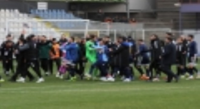 Keçiörengücü - Erzurumspor FK maçında kavga