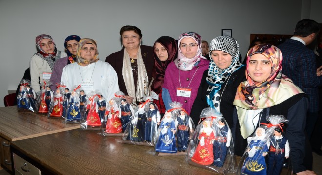  Folklorik Bebeğimle Dünyam Değişsin 