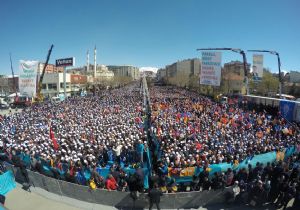 Davutoğlu  Erzurum Coşkusu’nu vurguladı