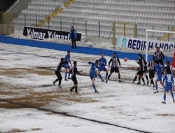 Yakutiye gol yağdırdı