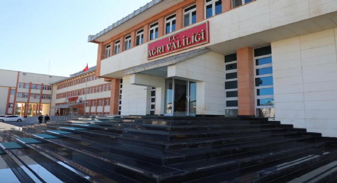 Ağrı'da da okullar tatil