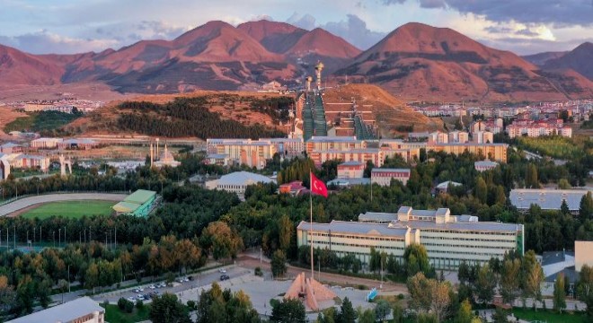 Atatürk Üniversitesi ilk 10’da