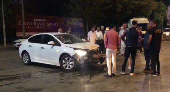 Bahçe duvarına çarparak durabildi.