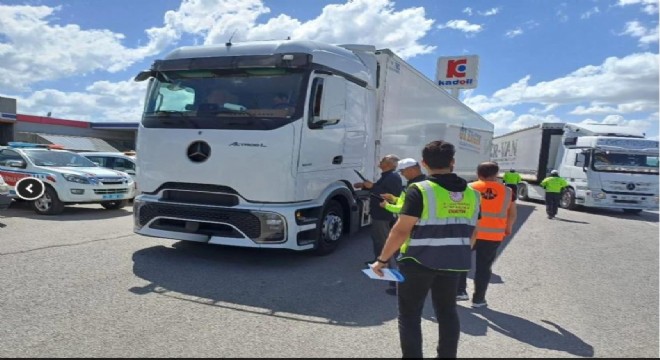 Bir yılda 285 bin araç kontrol edildi