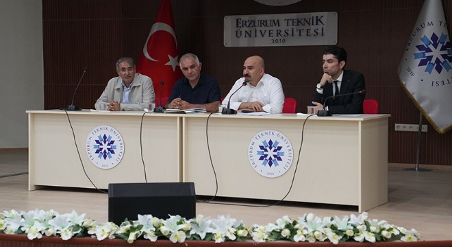 ETÜ’de Darbeler ve Demokrasi konuşuldu