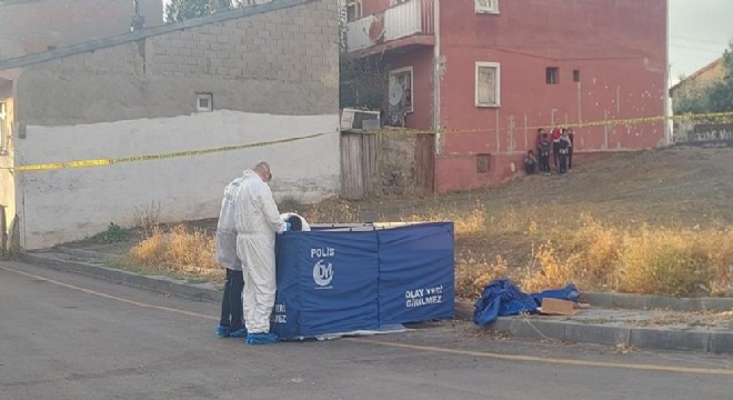 Erzurum da çöp konteynerinde bebek cesedi bulundu