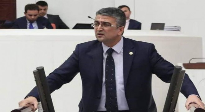 ‘Erzurum mukaddesata can adayanların şehridir’