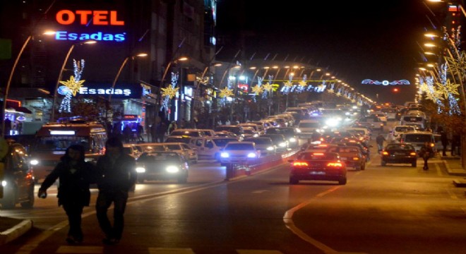 Erzurum trafiğine 891 yeni taşıt eklendi