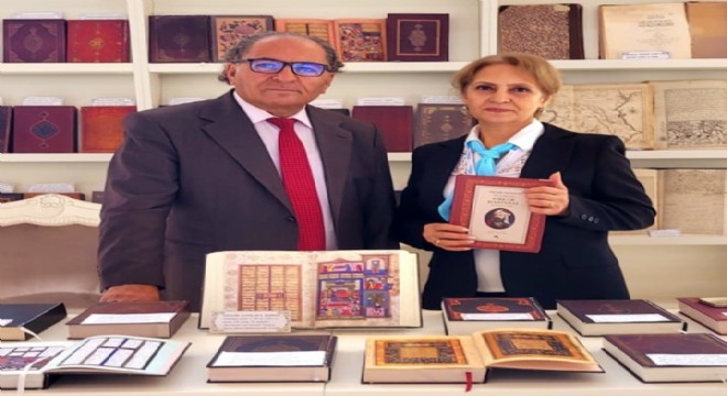 Gencevi'nin 'Hamse'si Türkçeye çevrildi