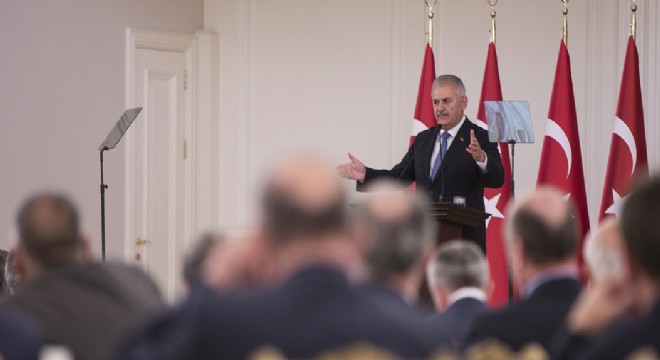 Laf üstüne laf değil, taş üstüne taş koyma zamanı