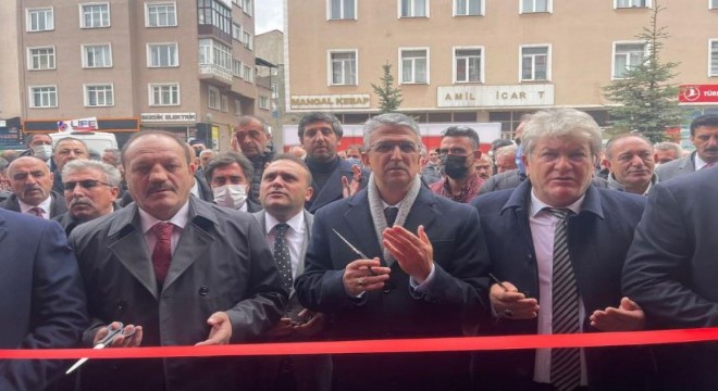 MHP’den görkemli açılış