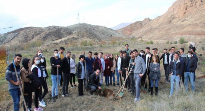 Oltu MYO’dan ‘Bir fidan da sen dik’ projesi