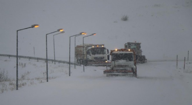 Soğanlı Dağı Geçidi de beyaza büründü