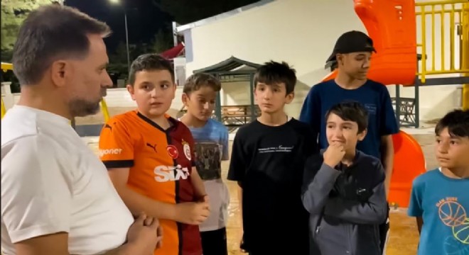 Uçar gençleri dinledi