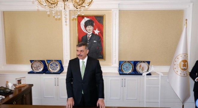 Vali Çiftçi göreve başladı