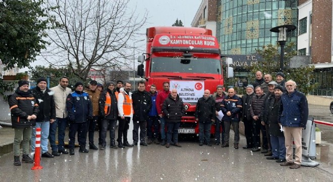 Yalova’da dadaşlardan depremzedelere destek