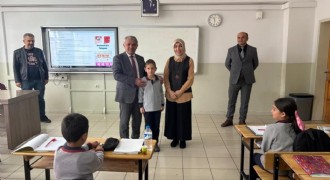 Öğretmene tebrik ziyareti