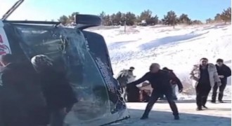 Ardahan yolunda trafik kazası: 17 yaralı