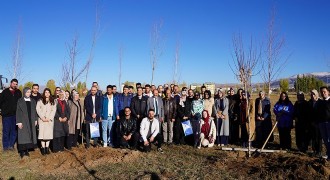 ETÜ mezunları KARPAM'da buluştu