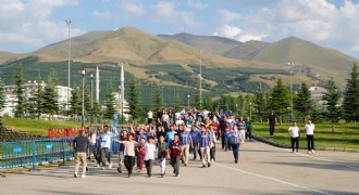 Erzurum'da taraftardan Trabzonspor'a sevgi seli
