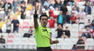 Erzurumspor – Çorum maçını Pakkan yönetecek