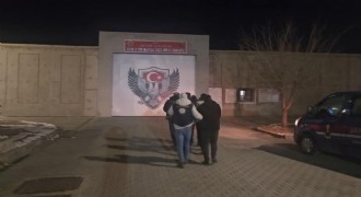 Göçmen kaçakçılığı operasyonu: 3 tutuklama