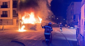 Halk otobüsü alev topuna döndü