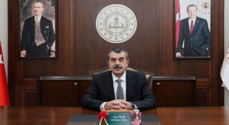 ‘Nice zaferler, başarılar daima milletimizin olsun’