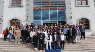 Oltu'da 'Acile İlk Adım' sempozyumu düzenlendi