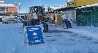 Palandöken Belediyesi ekipleri sahada