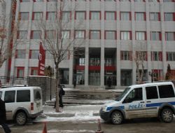 Pasinler Öğretmen davası ertelendi